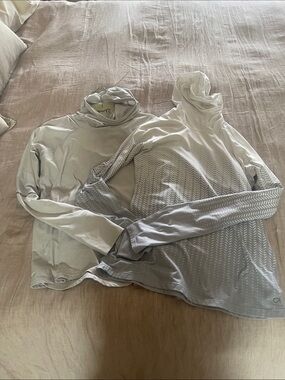 GAP Light Gray Hooded Performance Tops - Pair
